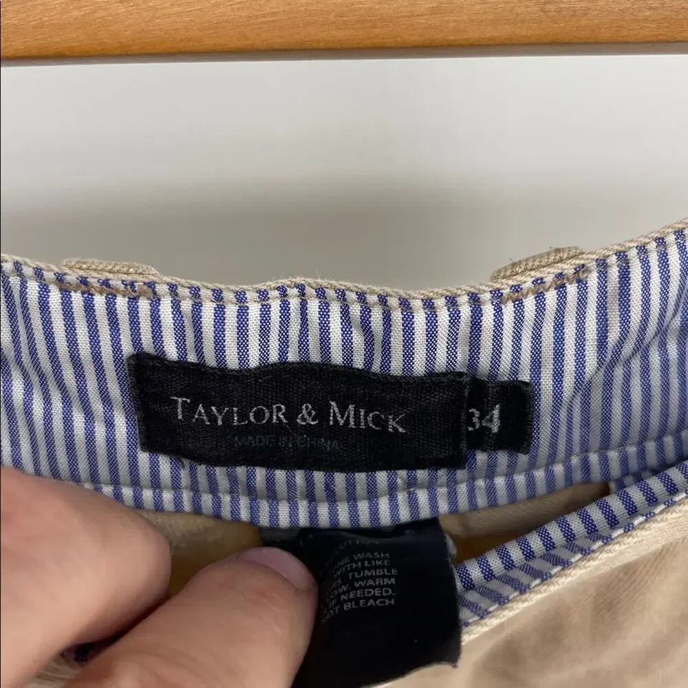 Taylor & Mick stretch flat front chino dress shorts sz 34